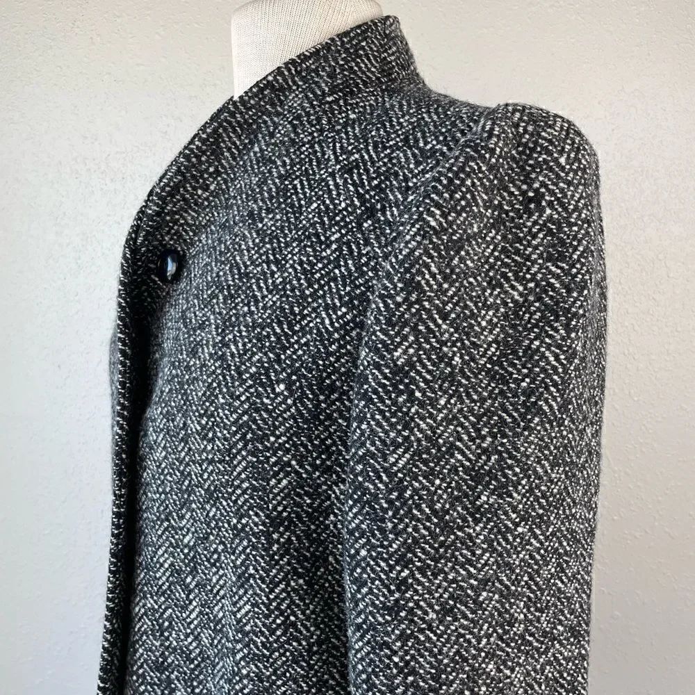 Karen Wool Button Down Jacket Size M EUC - Picture 4 of 9
